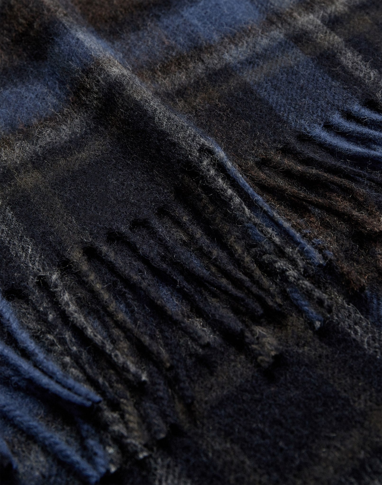 BS Merlin Scarf - Navy