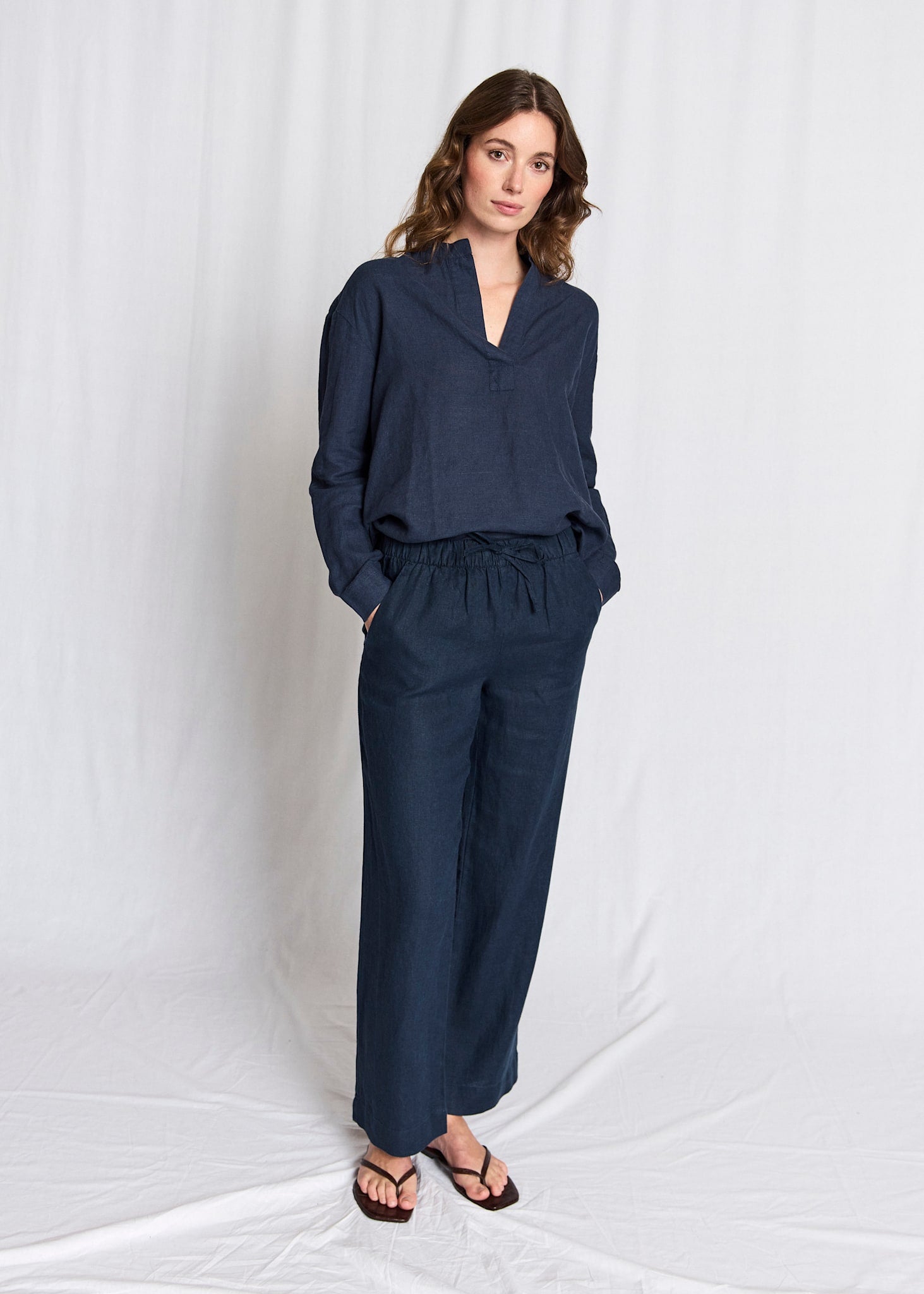 BS Betty Bukser - Navy