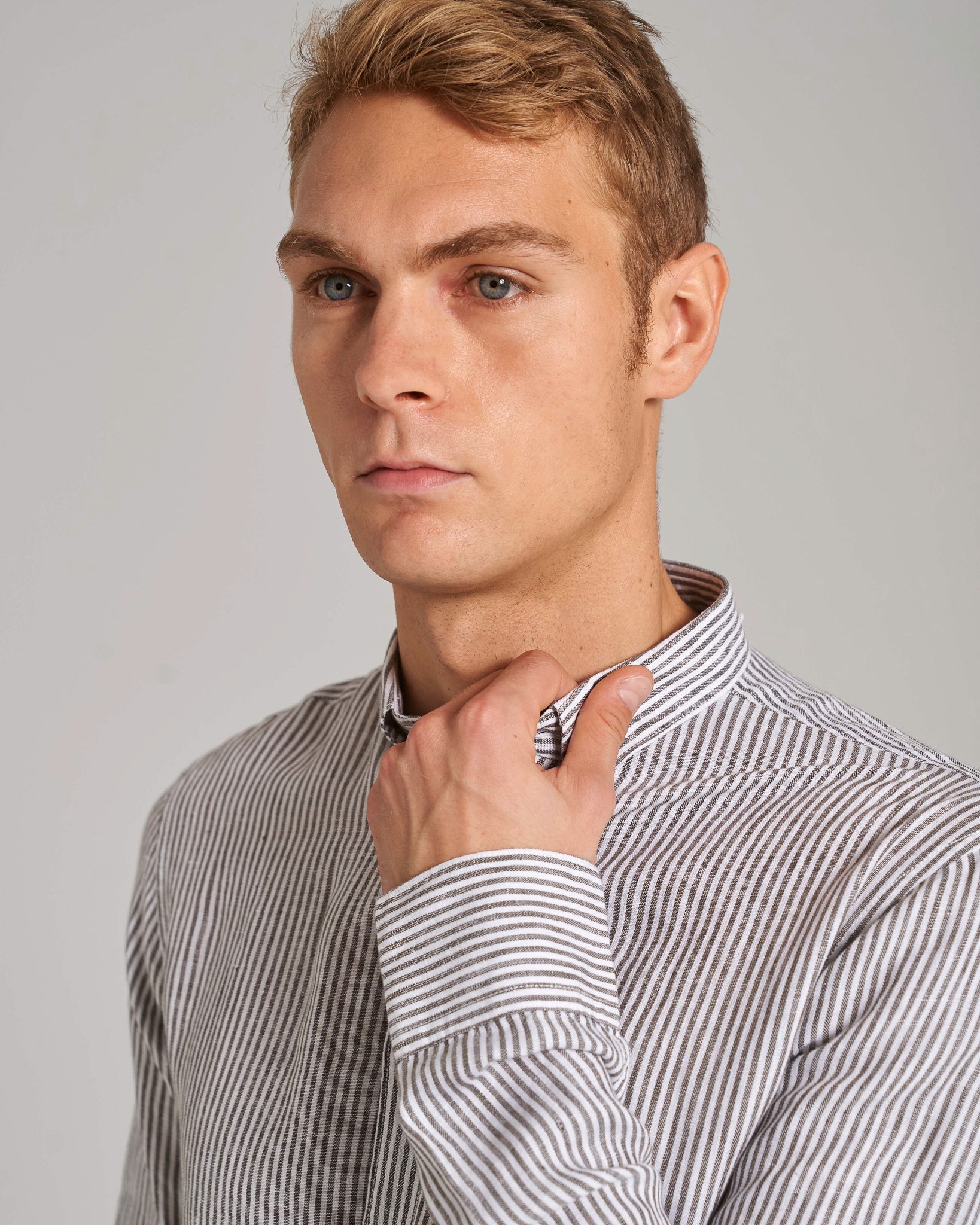 BS Valtteri Casual Modern Fit Skjorta - Army/White