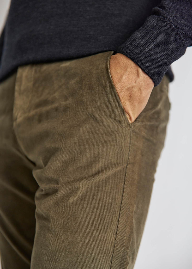 BS Reino Regular Fit Chinos - Green