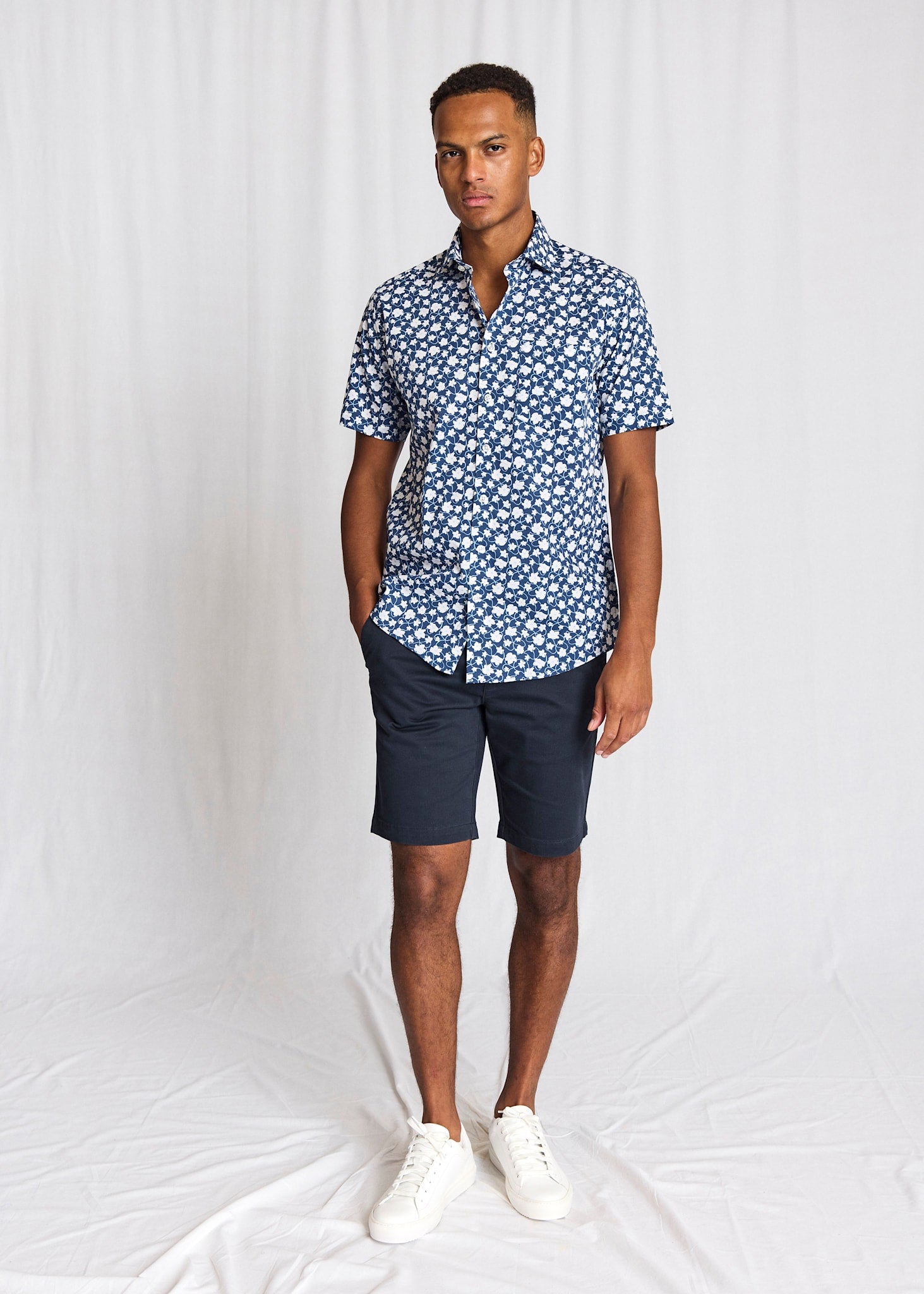 BS Arpad Modern Fit Skjorte - Dark Blue