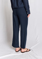 BS Betty Bukser - Navy