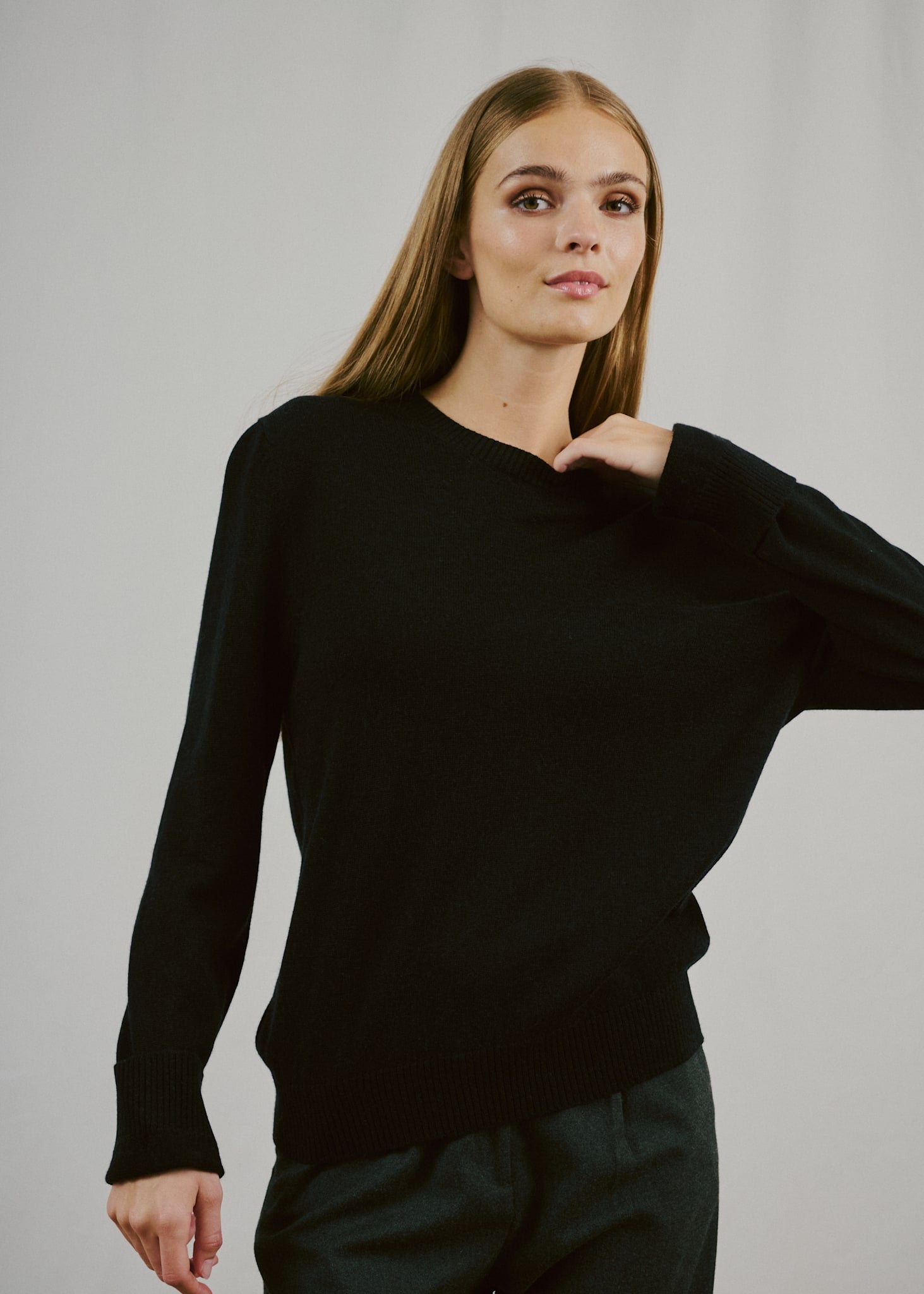 BS Brunhild Regular Fit Strik - Black