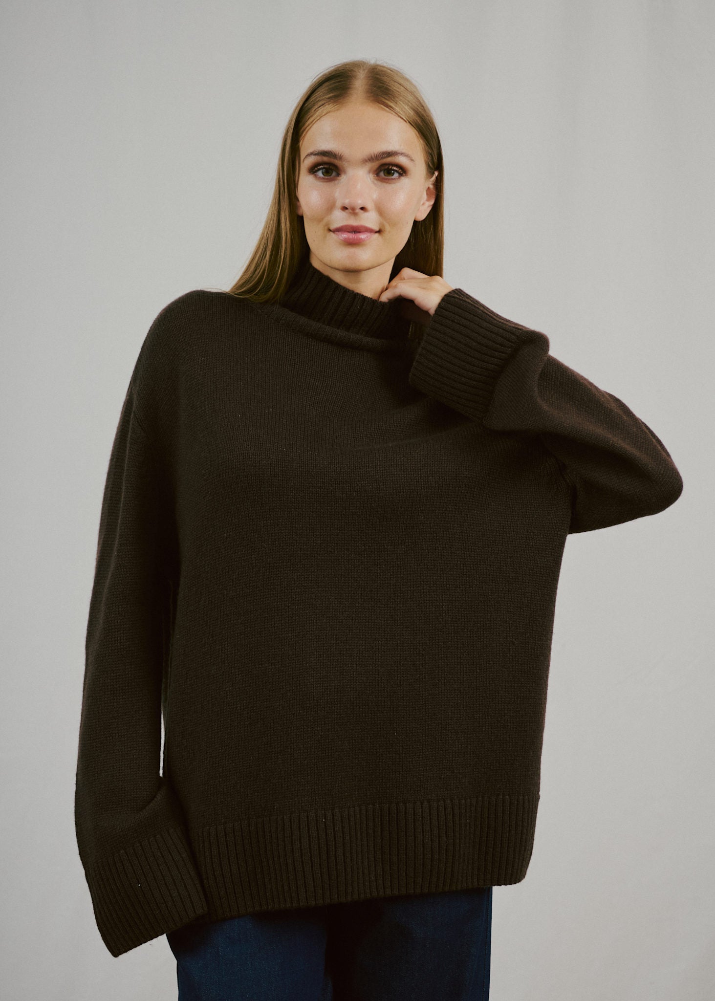 BS Emmeline Regular Fit Strik - Dark Brown